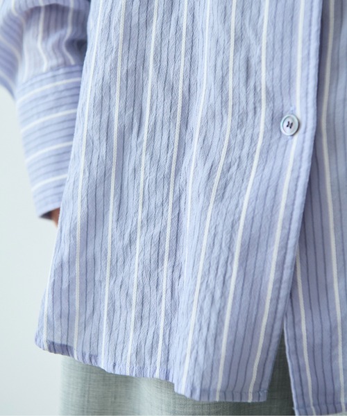 yuni（ユニ　）の「●キュプラポリエステルコットン stripe oversized シャツ（シャツ/ブラウス・レディース・パープル/アイボリー/グリーン・FREE）」の22枚目の写真