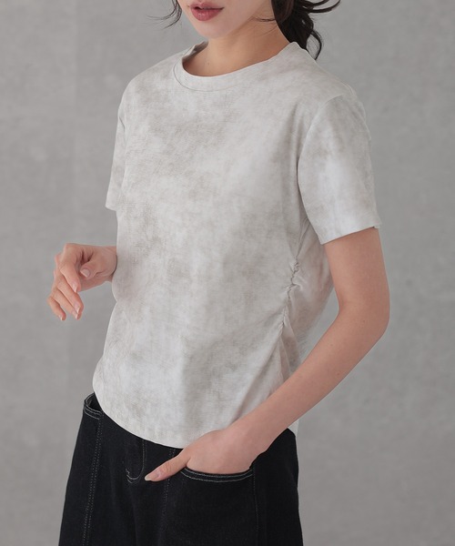 DAYRA(デイラ)の「ダイタイ サイド ギャザー 半袖 Tシャツ(Tシャツ/カットソー・レディース・アイボリー/ベージュ・XL/L/M)」の12枚目の写真