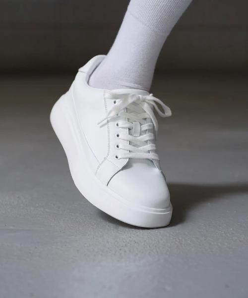 6FT(シックスフィット)の「3IN WHITE(スニーカー・レディース・その他・23cm/23.5cm/24cm/24.5cm/25cm/25.5cm/26cm/26.5cm/27cm/28cm)」の2枚目の写真