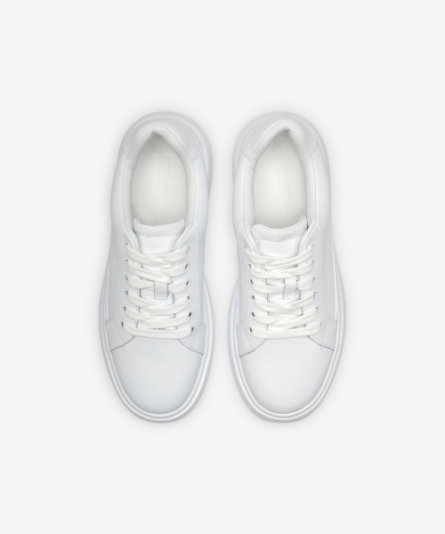 6FT(シックスフィット)の「3IN WHITE(スニーカー・レディース・その他・23cm/23.5cm/24cm/24.5cm/25cm/25.5cm/26cm/26.5cm/27cm/28cm)」の4枚目の写真