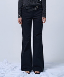 LOW-RISE TWO BUTTON BOOTS CUT PANTS (BLACK)