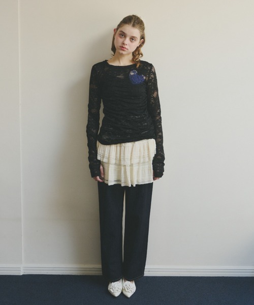 idem（イデム）の「heart lace long sleeve tops / ハート切り替えレーストップス（Tシャツ/カットソー・レディース・ブラック/ホワイト・FREE）」の18枚目の写真