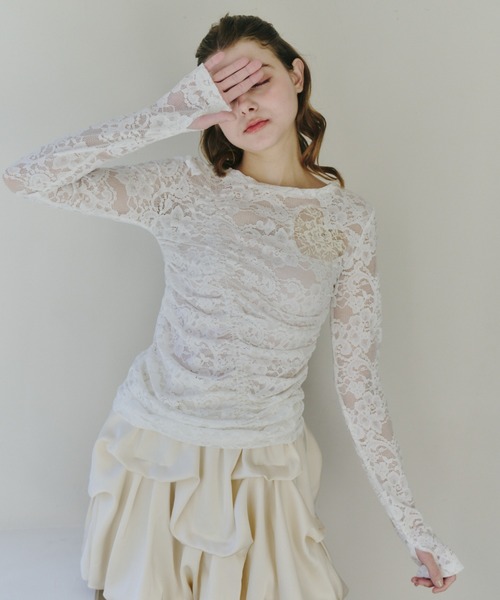 idem（イデム）の「heart lace long sleeve tops / ハート切り替えレーストップス（Tシャツ/カットソー・レディース・ブラック/ホワイト・FREE）」の8枚目の写真