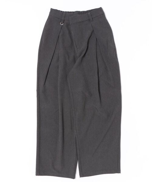 STYLEBLOCK（スタイルブロック）の「ポーラアシメウエストタックパンツ（その他パンツ・レディース・ベージュ/チャコールグレー/ブラック・M）」の8枚目の写真