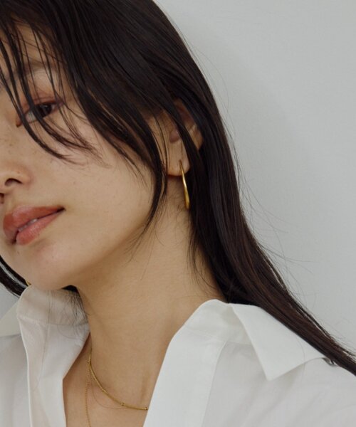 GALLARDAGALANTE（ガリャルダガランテ）の「ステンレス カーブフープピアス（ピアス（両耳用）・レディース・シルバー/ゴールド・FREE）」の6枚目の写真