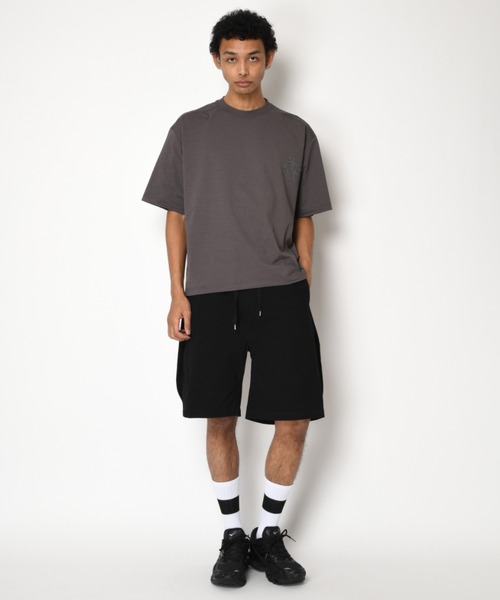 SUPERTHANKS（スーパーサンクス）の「【吸水速乾・接触冷感・抗菌防臭】バックプリントロゴTシャツ[AWESOME] Functional S/S T-shirt（Tシャツ/カットソー・メンズ・チャコールグレー/ベージュ/ブラック/ホワイト・L/M/S）」の19枚目の写真