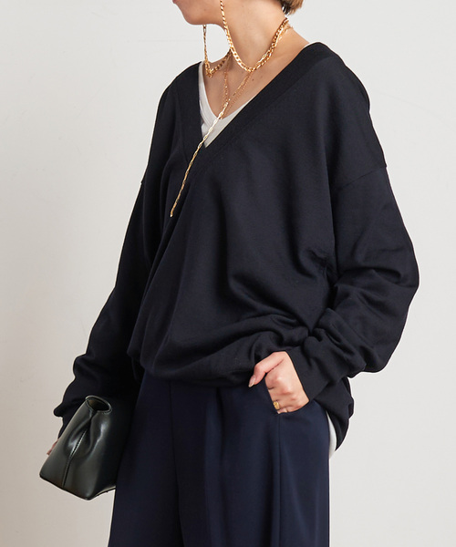 AP STUDIO(エーピーストゥディオ)の「Low-necked T-sh(Tシャツ/カットソー・レディース・ホワイト・FREE)」の6枚目の写真