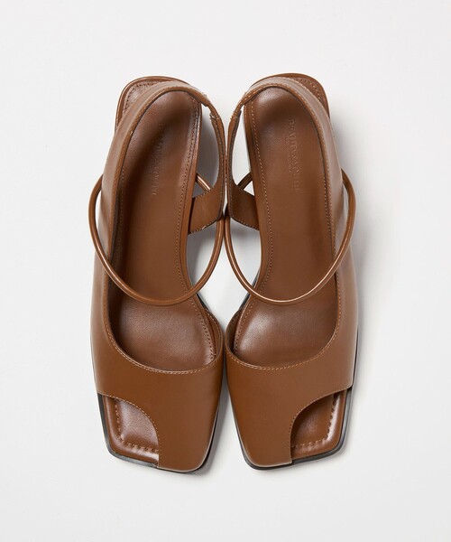 BEAUTY&YOUTH UNITED ARROWS(ビューティーアンドユースユナイテッドアローズ)の「オープントゥ バックストラップミュール サンダル(サンダル・レディース・ブラウン/シルバー・36/36h/37/37h)」の9枚目の写真