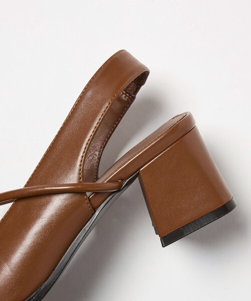 BEAUTY&YOUTH UNITED ARROWS(ビューティーアンドユースユナイテッドアローズ)の「オープントゥ バックストラップミュール サンダル(サンダル・レディース・ブラウン/シルバー・36/36h/37/37h)」の15枚目の写真