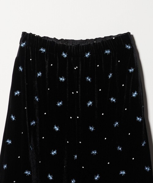 BEAUTY&YOUTH UNITED ARROWS(ビューティーアンドユースユナイテッドアローズ)の「エンブロイダリー ベロアイージーパンツ ウォッシャブル(その他パンツ・レディース・ブラック/ダークブラウン・S/M)」の7枚目の写真