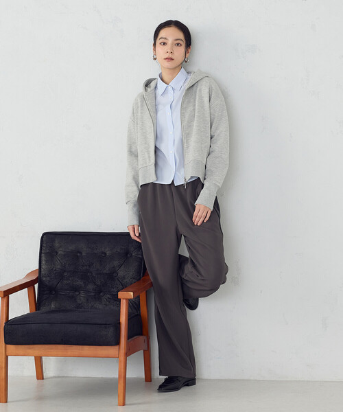 COMME CA ISM（コムサイズム）の「裏毛 ジップアップパーカー（パーカー・レディース・グレー/ネイビー/アイボリー・LARGE/MEDIUM）」の9枚目の写真