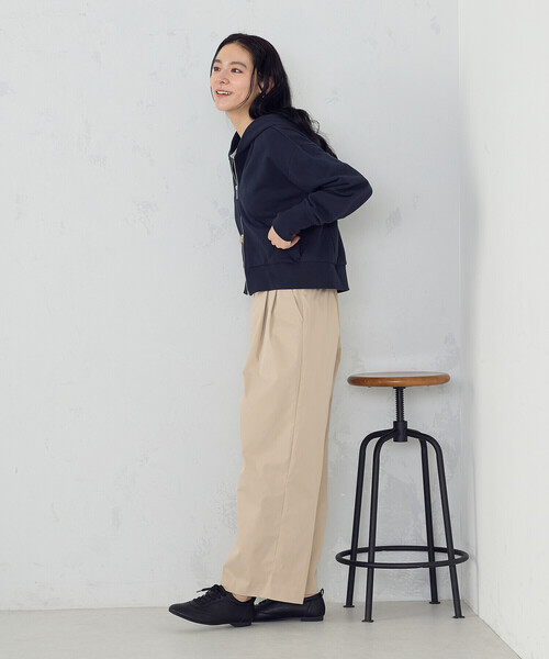 COMME CA ISM（コムサイズム）の「裏毛 ジップアップパーカー（パーカー・レディース・グレー/ネイビー/アイボリー・LARGE/MEDIUM）」の14枚目の写真