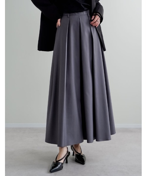 Re:EDIT（リエディ）の「[2026S/S COLLECTION][低身長サイズ有]タックボリュームフレアスカート（スカート・レディース・ベージュ/ブラック/カーキ/チャコールグレー・SHORT/MEDIUM/LARGE）」の16枚目の写真