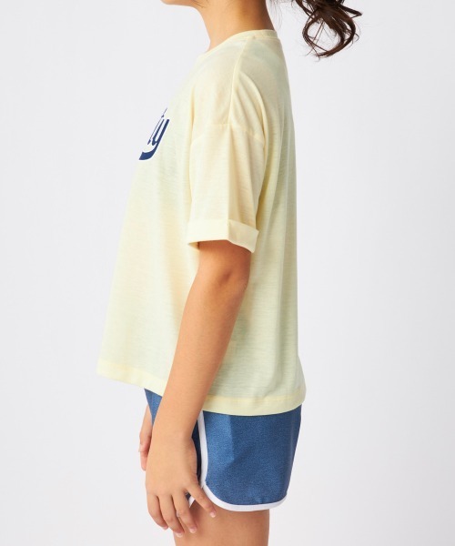 repipi armario(レピピ アルマリオ)の「カレッジロゴTシャツ付き 3点セット水着(水着・キッズ・イエロー/ブラック・160/170/140/150)」の7枚目の写真