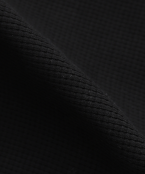 WISM（ウィズム）の「WISM ORIGINAL PRODUCT Waffle Crew（Tシャツ/カットソー・メンズ・ホワイト/ブラック・MEDIUM/LARGE）」の7枚目の写真