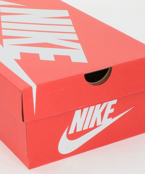 NIKE(ナイキ)の「【WEB限定】<NIKE>エア マックス フェノメナ / AIR MAX PHENOMENA(スニーカー・レディース・ワイン/ブラック/ダークブラウン・24cm/25cm/23cm/24.5cm/22.5cm/23.5cm)」の4枚目の写真