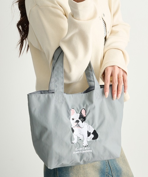 SETUP7(セットアップセブン)の「【SETUP7】アニマル刺繍プチバッグ 犬/猫 ミヌエット/ベンガル/ラグラドール/ブルドッグ/シュナウザー/ハチワレ/シバイヌ/トイプー SNBD(トートバッグ・レディース・ブルー/チャコールグレー/グレー/グリーン/ベージュ系その他2/ベージュ/グレー系その他2/ネイビー・FREE)」の13枚目の写真