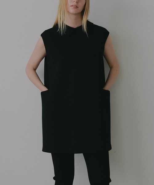 MANOF(マノフ)の「ROUND COLLAR POCKET ONE PIECE(ワンピース・レディース・ブラック/ホワイト・F)」の7枚目の写真