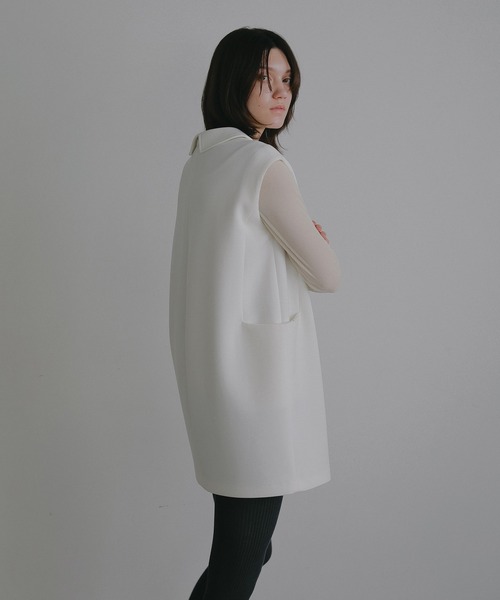 MANOF(マノフ)の「ROUND COLLAR POCKET ONE PIECE(ワンピース・レディース・ブラック/ホワイト・F)」の3枚目の写真
