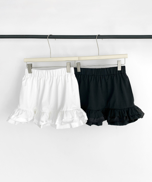 VASCARA(バスカラ)の「Frill Mini Skirt Pants (2colors)(その他パンツ・レディース・ブラック/ホワイト・FREE)」の6枚目の写真