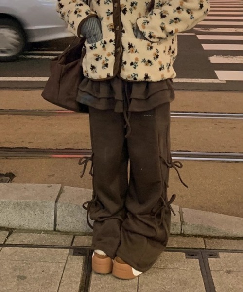 おしゃれスタ(オシャレスタ)の「フリルレイヤード スウェットワイドパンツ(スウェットパンツ・レディース・アイボリー/グレー/ブラウン/ダークグレー/ブラック・FREE)」の15枚目の写真