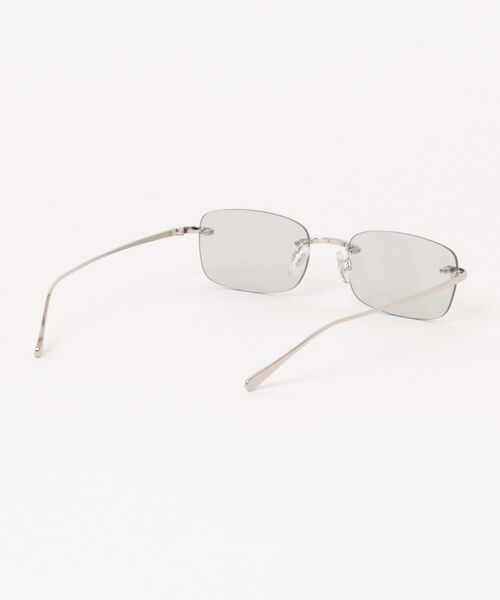 Revo.（レボ）の「リムレス スクエア型 カラーレンズ サングラス フチなしメガネ UVカット（サングラス・メンズ・ライトブラウン/ライトグレー・FREE）」の4枚目の写真