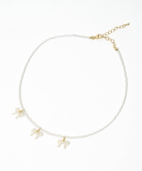 flower（フラワー）の「ドリーミーリボンビーズネックレス（ネックレス・レディース・ホワイト・FREE）」の2枚目の写真