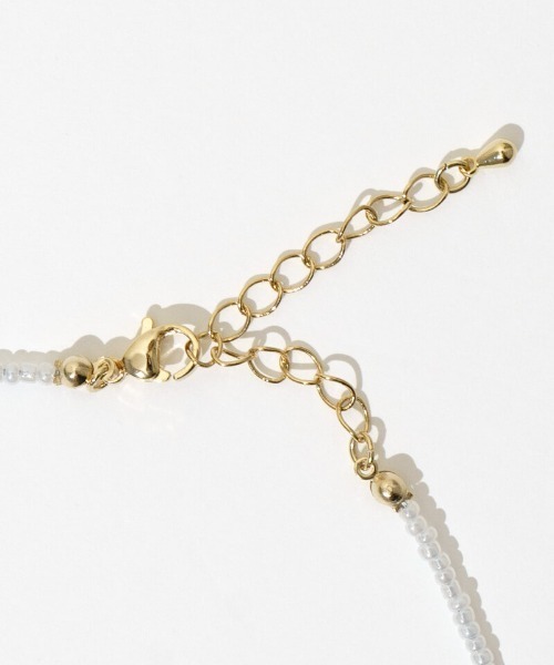 flower（フラワー）の「ドリーミーリボンビーズネックレス（ネックレス・レディース・ホワイト・FREE）」の6枚目の写真