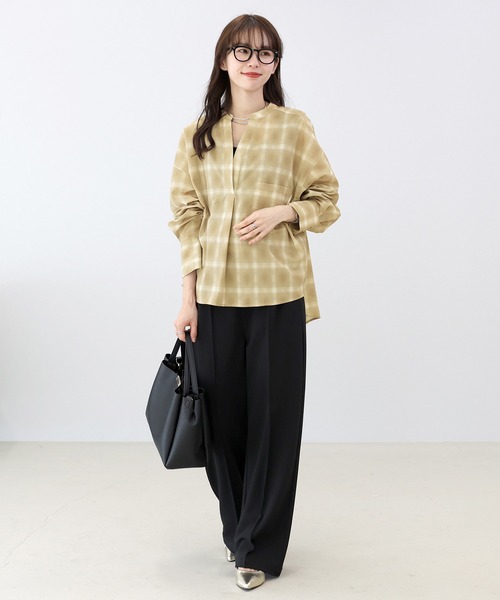 Aletta vita(アレッタビータ)の「シアーチェックスキッパーシャツ(シャツ/ブラウス・レディース・ベージュ/チャコール・M)」の20枚目の写真