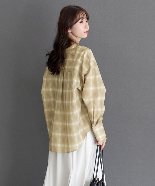 Aletta vita(アレッタビータ)の「シアーチェックスキッパーシャツ(シャツ/ブラウス・レディース・ベージュ/チャコール・M)」の15枚目の写真