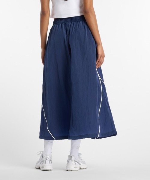 NEW BALANCE(ニューバランス)の「スポーツレガシースカート(スカート・レディース・ネイビー・SMALL/MEDIUM/LARGE/X-LARGE)」の3枚目の写真