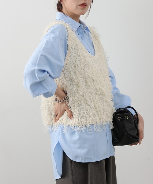 COLONY 2139（コロニートゥーワンスリーナイン）の「ループフリンジベスト（ベスト・レディース・ブラック/アイボリー/ライトグレー・FREE）」の6枚目の写真