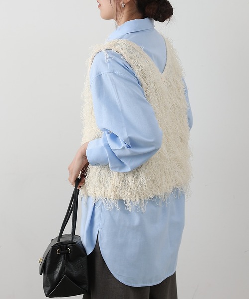 COLONY 2139（コロニートゥーワンスリーナイン）の「ループフリンジベスト（ベスト・レディース・ブラック/アイボリー/ライトグレー・FREE）」の5枚目の写真