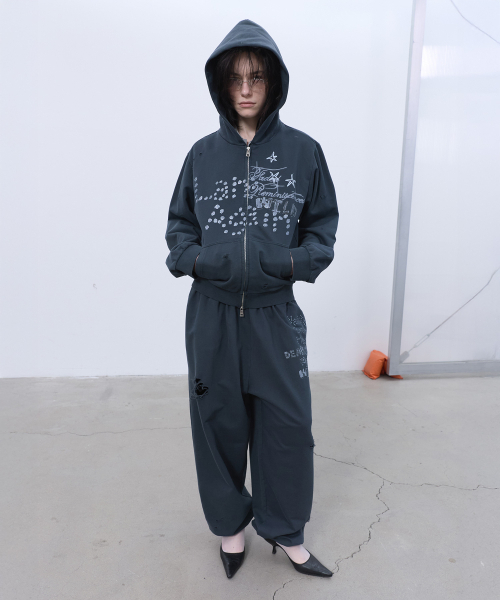 LCDC TM（エルシーディーシーティーエム）の「PRINTED HOOD ZIP-UP (GREY)（パーカー・レディース・その他・OS）」の4枚目の写真