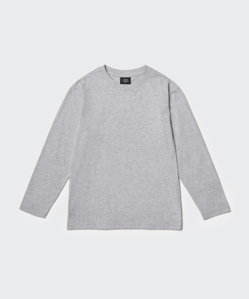 MUSINSA STANDARD KIDS（ムシンサスタンダードキッズ）の「リラックスドクルーネック長袖Tシャツ[ミディアムグレー]（Tシャツ/カットソー・レディース・その他・100/140/150/130/120/110/160）」の2枚目の写真
