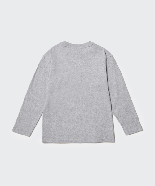 MUSINSA STANDARD KIDS（ムシンサスタンダードキッズ）の「リラックスドクルーネック長袖Tシャツ[ミディアムグレー]（Tシャツ/カットソー・レディース・その他・100/140/150/130/120/110/160）」の3枚目の写真