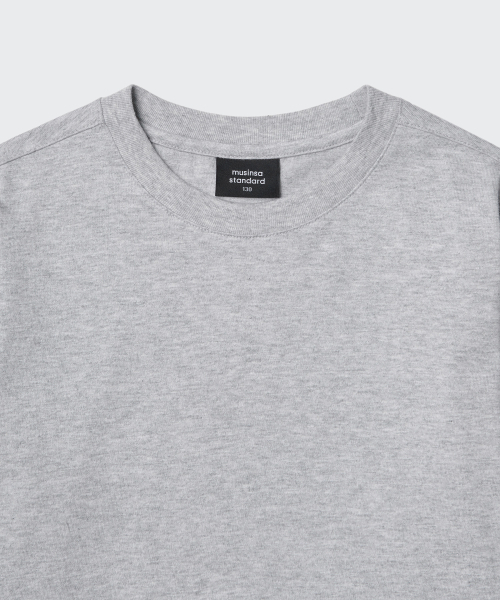 MUSINSA STANDARD KIDS（ムシンサスタンダードキッズ）の「リラックスドクルーネック長袖Tシャツ[ミディアムグレー]（Tシャツ/カットソー・レディース・その他・100/140/150/130/120/110/160）」の4枚目の写真