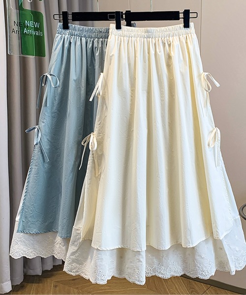 AMAJI（アマジ）の「サイドリボンレースロングスカート（スカート・レディース・ホワイト/ブルー・X-LARGE/LARGE/MEDIUM/XX-LARGE）」の3枚目の写真