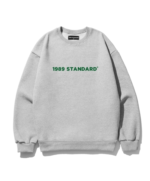 1989STANDARD(1989スタンダード)の「ベーシックロゴ スウェット (STMSTD-0006)(スウェット・レディース・ダークグレー/ブラック/ライトグレー/ネイビー・LARGE/MEDIUM/X-LARGE)」の1枚目の写真