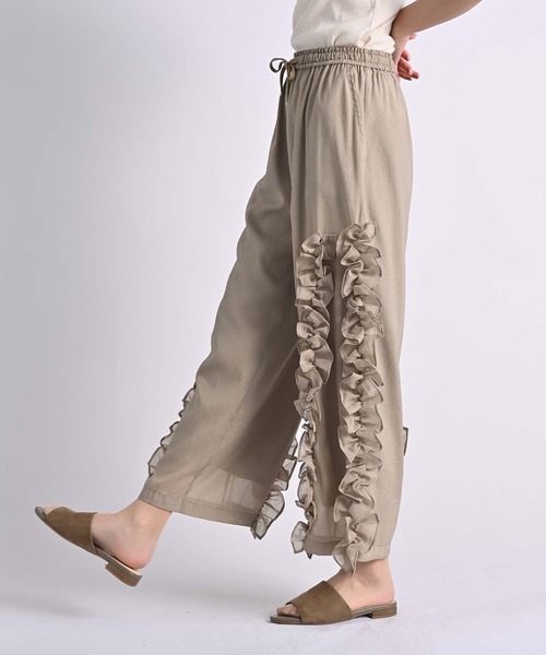 Anside（アンサイド）の「オーガンジーフリルラインパンツ（その他パンツ・レディース・ブラック/ベージュ・M）」の7枚目の写真