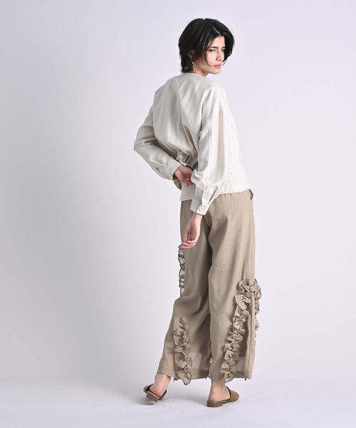 Anside（アンサイド）の「オーガンジーフリルラインパンツ（その他パンツ・レディース・ブラック/ベージュ・M）」の11枚目の写真