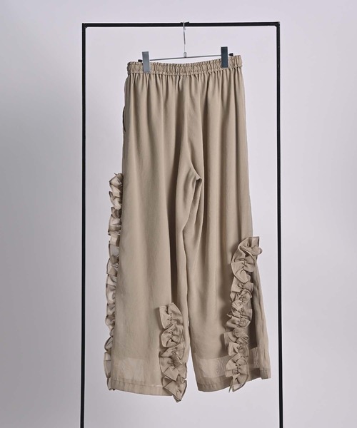 Anside（アンサイド）の「オーガンジーフリルラインパンツ（その他パンツ・レディース・ブラック/ベージュ・M）」の21枚目の写真