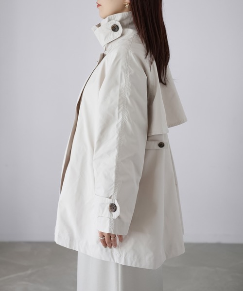 Riberry（リベリー）の「ミドル丈スタンドカラートレンチコート（トレンチコート・レディース・アイボリー/ブラック/ベージュ・MEDIUM）」の13枚目の写真