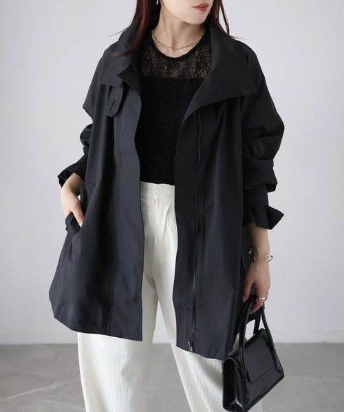 Riberry（リベリー）の「ミドル丈スタンドカラートレンチコート（トレンチコート・レディース・アイボリー/ブラック/ベージュ・MEDIUM）」の22枚目の写真