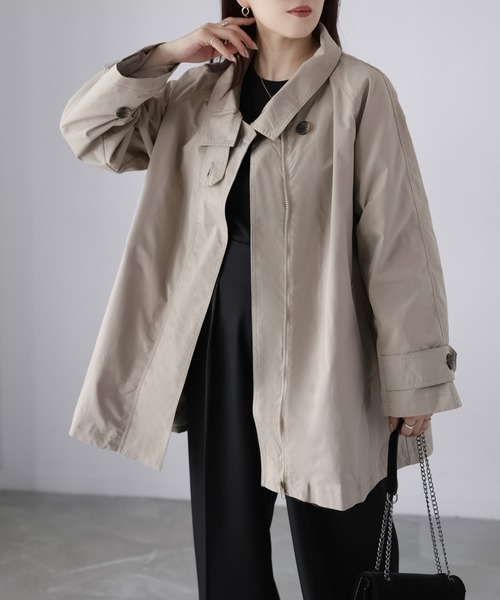 Riberry（リベリー）の「ミドル丈スタンドカラートレンチコート（トレンチコート・レディース・アイボリー/ブラック/ベージュ・MEDIUM）」の17枚目の写真