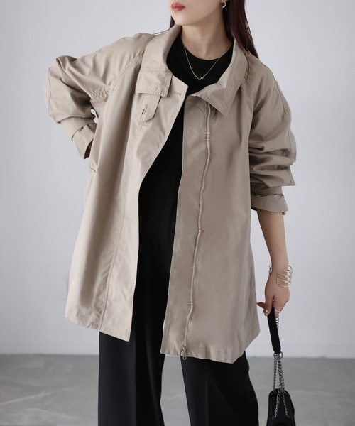 Riberry（リベリー）の「ミドル丈スタンドカラートレンチコート（トレンチコート・レディース・アイボリー/ブラック/ベージュ・MEDIUM）」の11枚目の写真