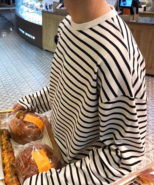 NOWLE(ノウル)の「【NOWLE】リラックスフィット モノトーンボーダー 長袖 Tシャツ(Tシャツ/カットソー・メンズ・ブラック/ホワイト・X-LARGE/LARGE/MEDIUM)」の19枚目の写真