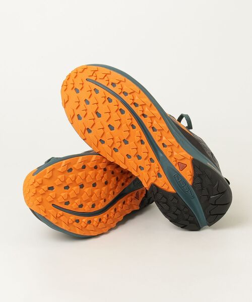 KEEN(キーン)の「ROAM / ローム / メンズ シューズ(スニーカー・メンズ・ブラック系その他・25cm/25.5cm/26cm/26.5cm/27cm/27.5cm/28cm/28.5cm/29cm/30cm)」の3枚目の写真