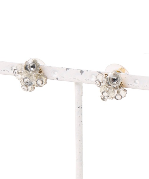 DRESSLAVE（ドレスレイブ）の「monshiro / Kalanchoe 2way earring(カランコエ2WAYピアス mn-p-230)（ピアス（両耳用）・レディース・ゴールド・FREE）」の3枚目の写真