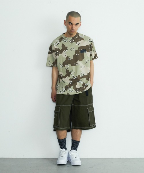 XLARGE(エクストララージ)の「MULTI LOGO S/S TEE(Tシャツ/カットソー・メンズ・ブラック/ホワイト/カモフラージュ・S/M/L/XL)」の20枚目の写真